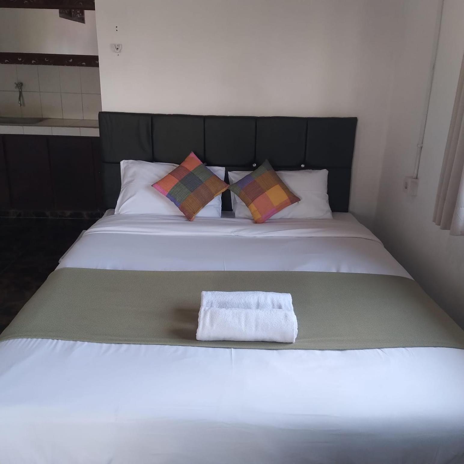 Inn Between Ουμπούντ Εξωτερικό φωτογραφία