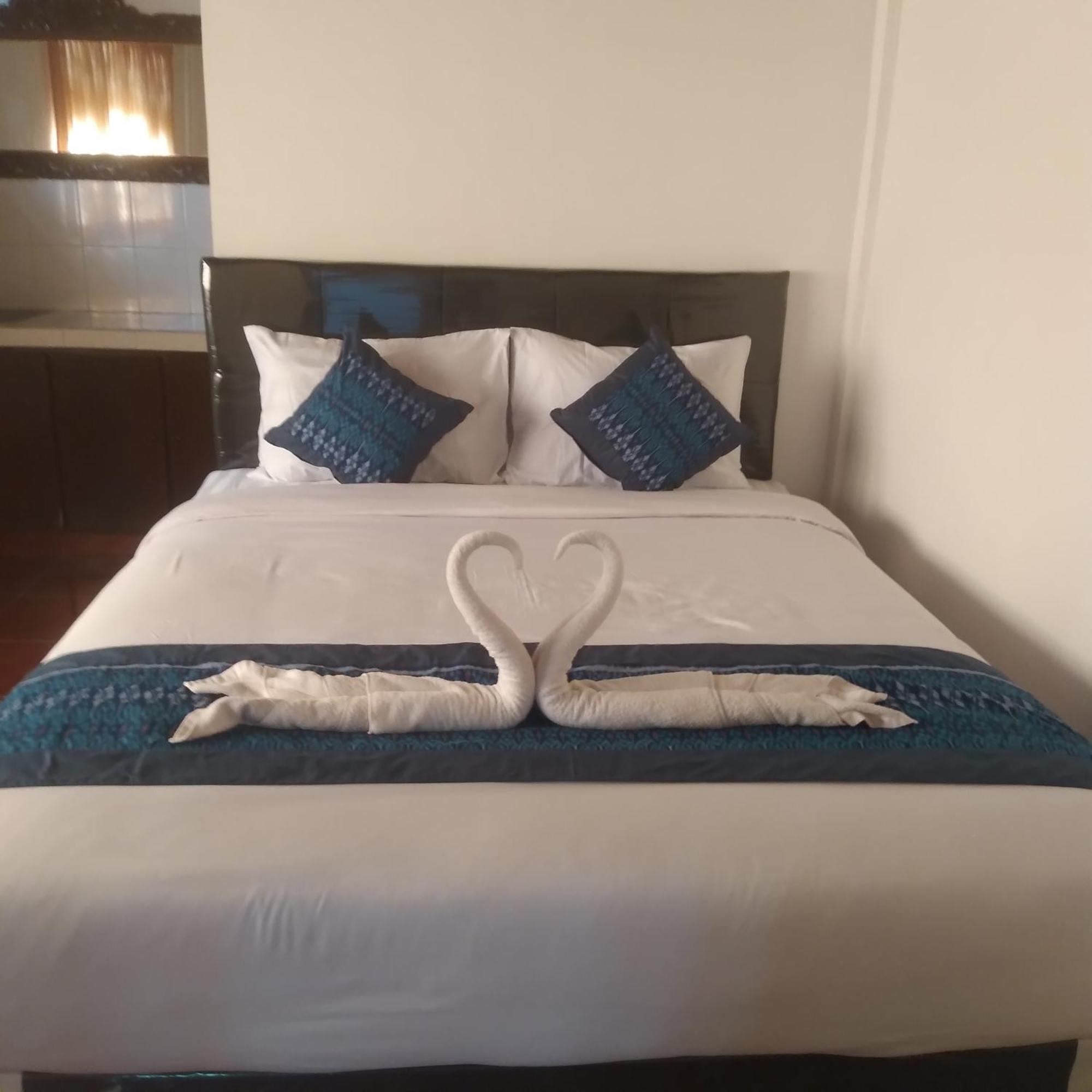 Inn Between Ουμπούντ Εξωτερικό φωτογραφία
